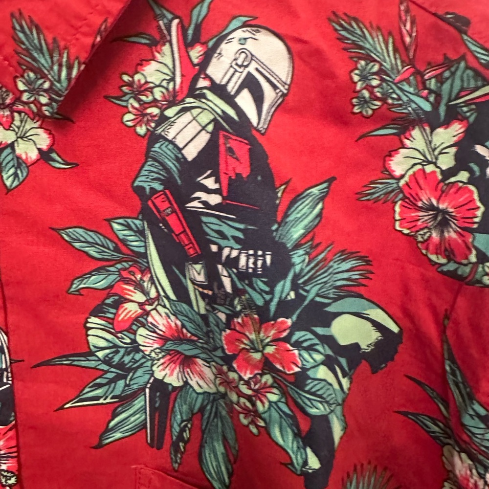 STAR WARS button down - Picture 3 of 8